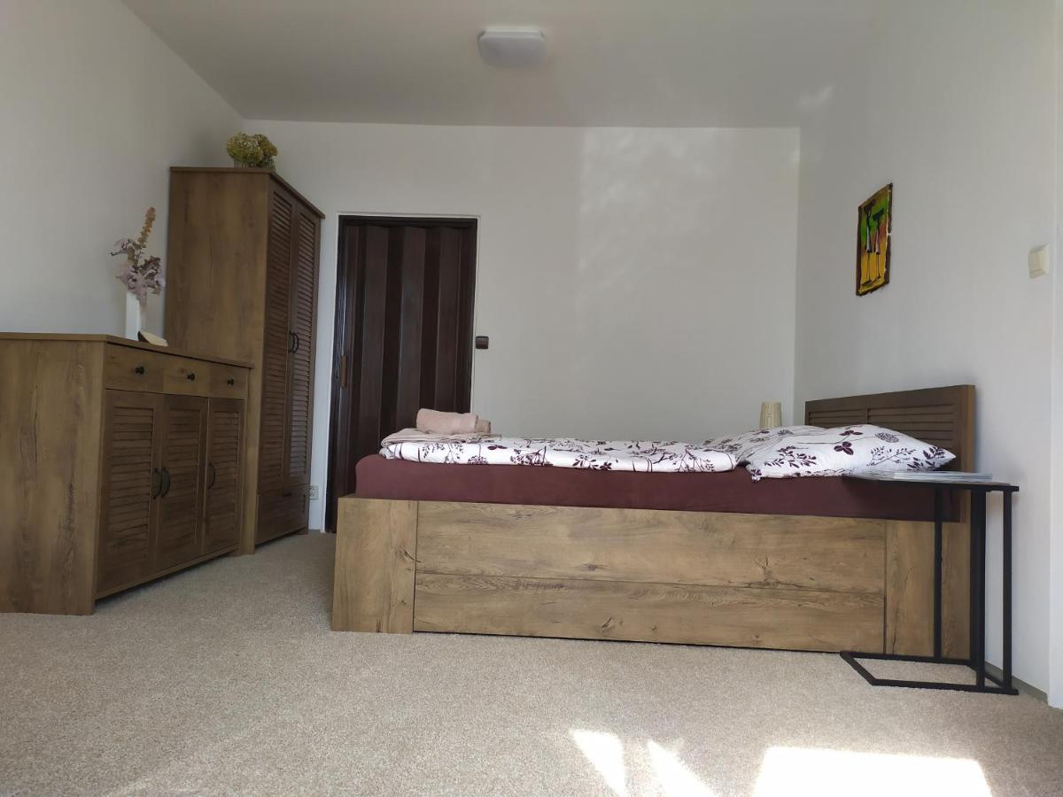 Apartmán Jan Břeclav Exterior foto